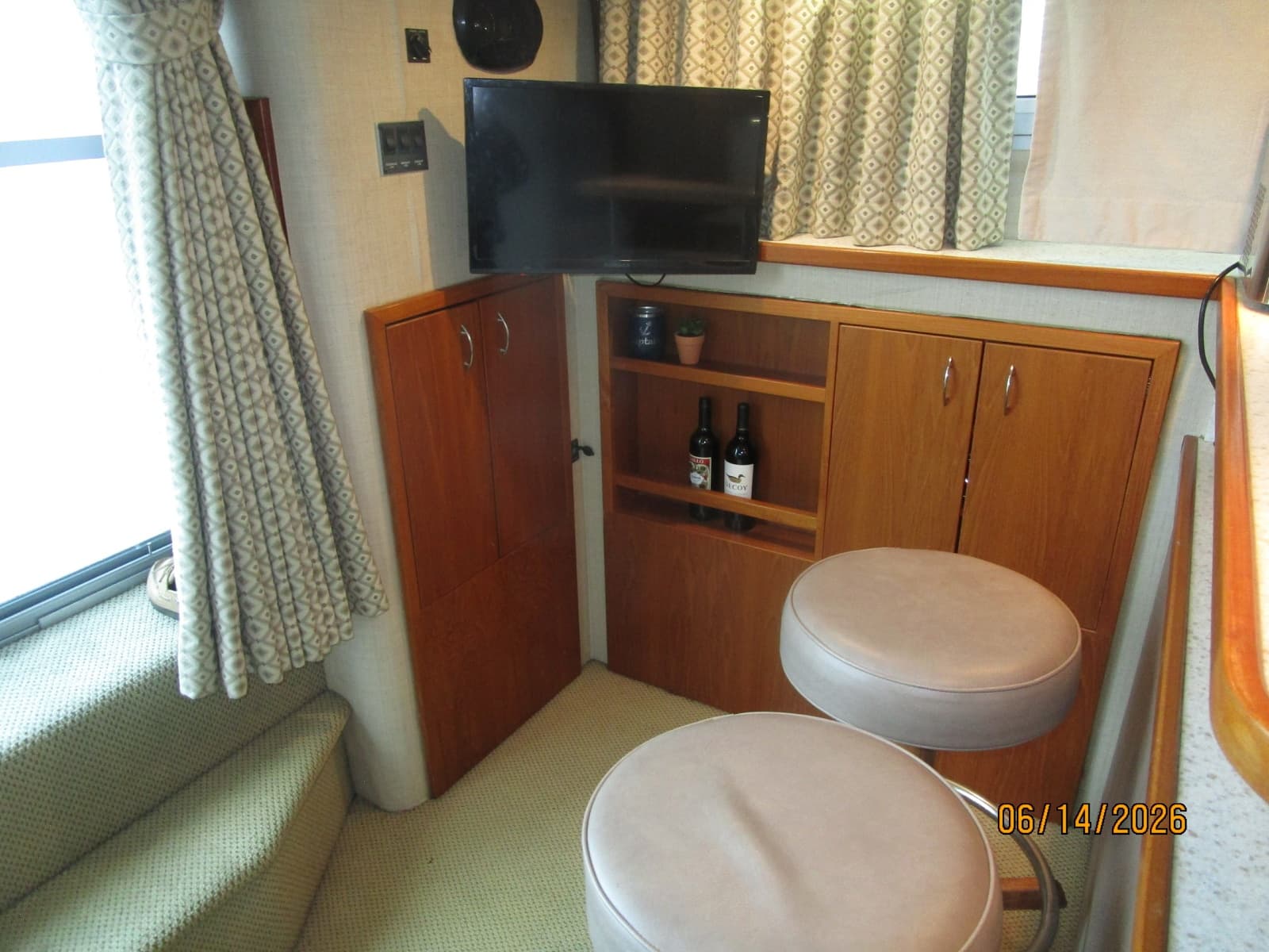 1989 Cruisers Yachts 4280 - Photo 39