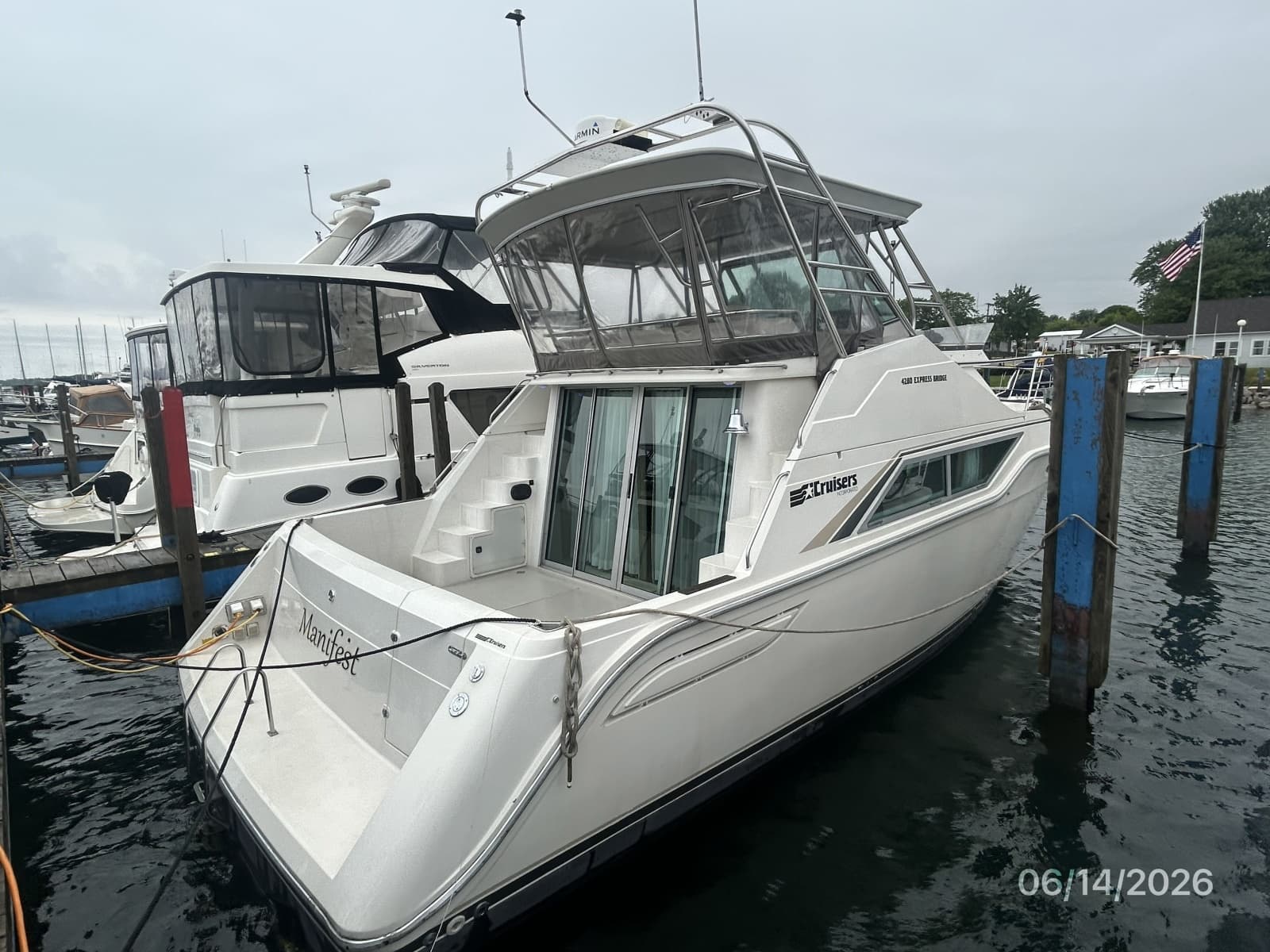1989 Cruisers Yachts 4280 - Photo 8