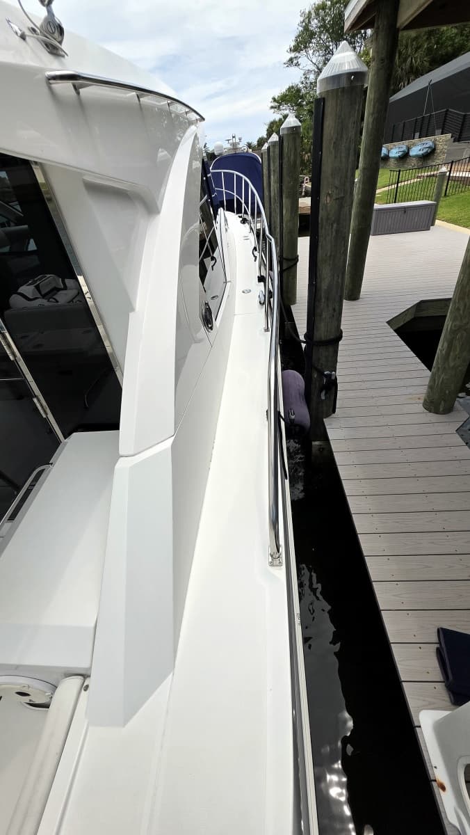 2018 Cruisers Yachts Cantius 45 - Photo 65