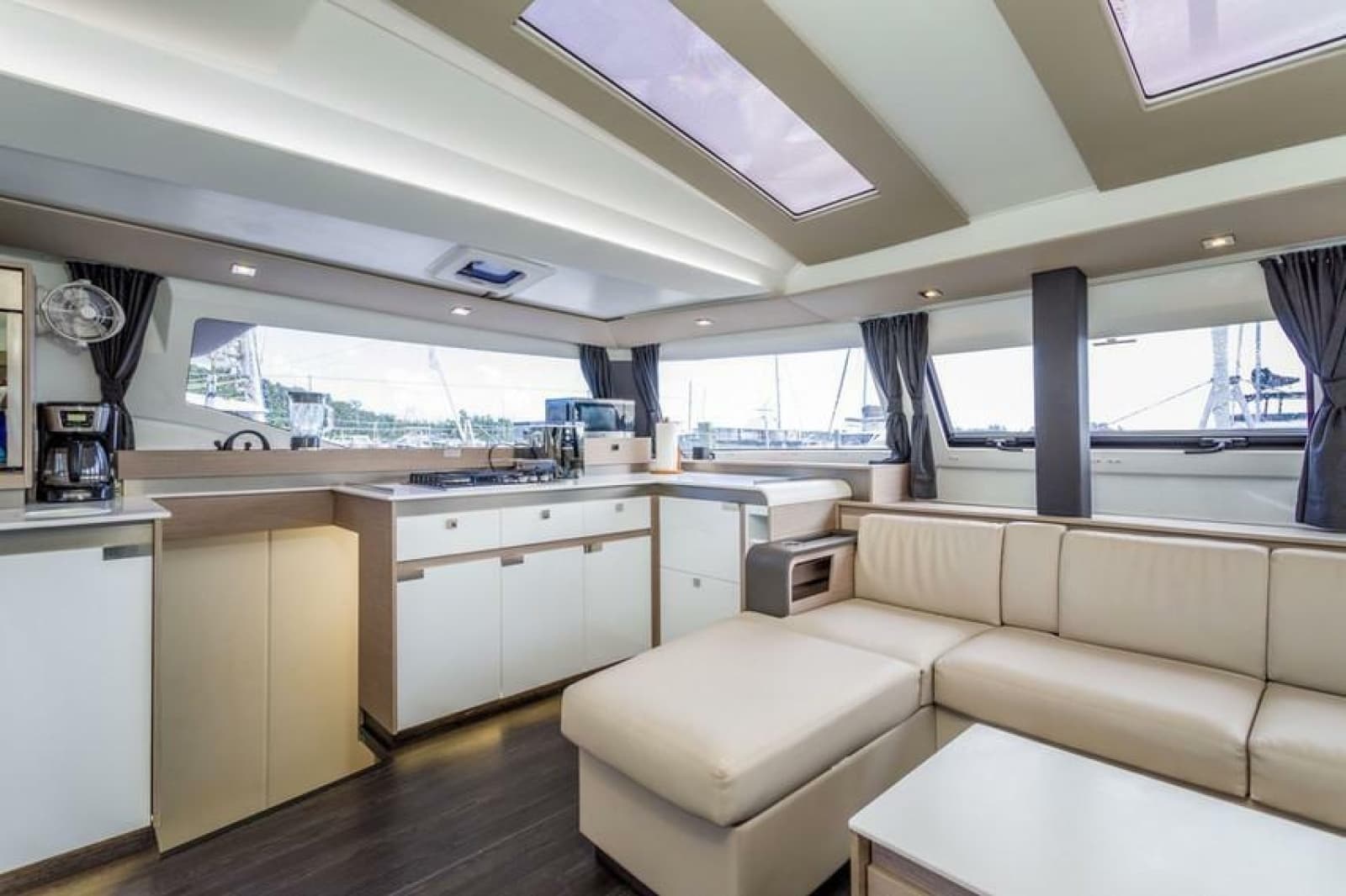 2022 Fountaine Pajot Elba - Photo 19