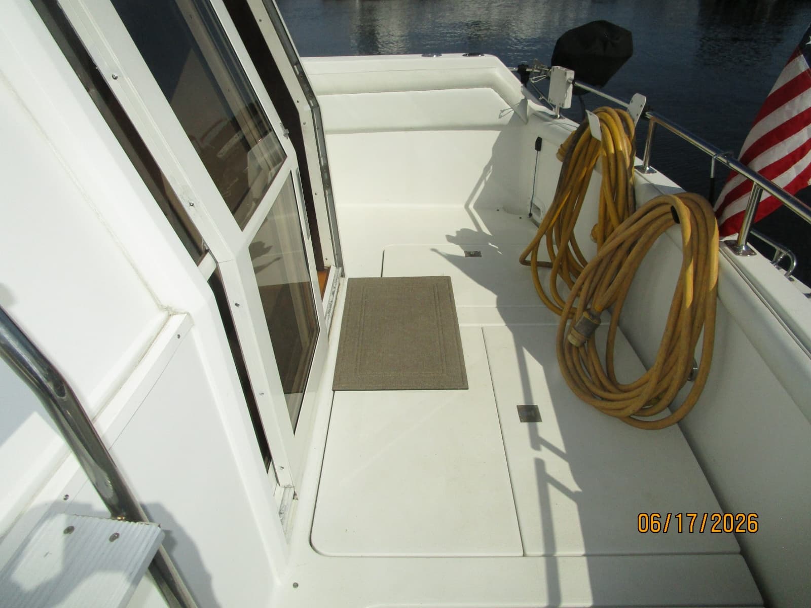 1996 Carver 430 - Photo 32
