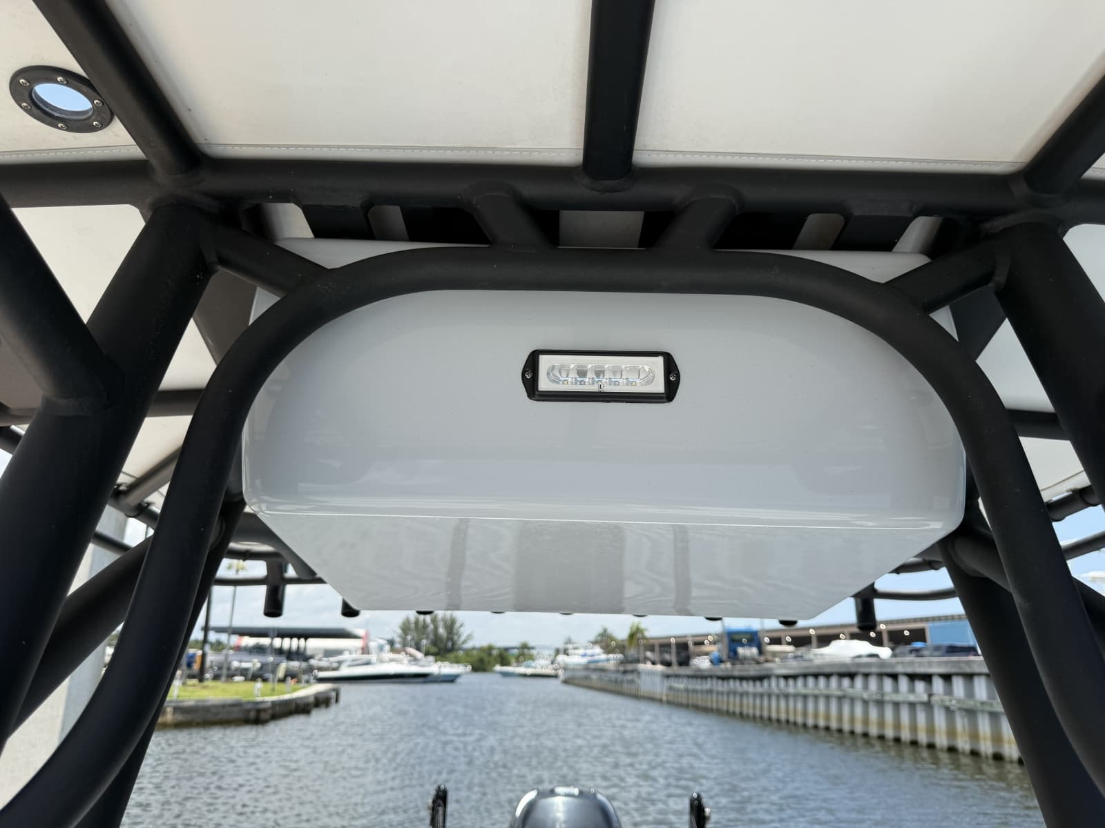 2017 Yellowfin 24 Bay CE - Photo 44