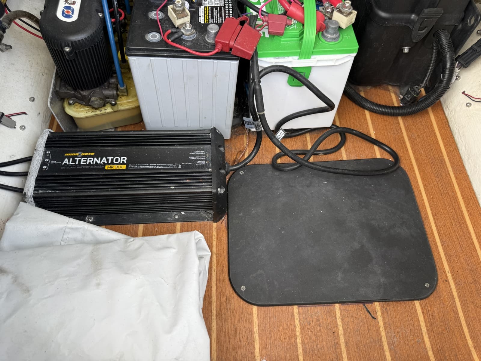 2017 Yellowfin 24 Bay CE - Photo 21