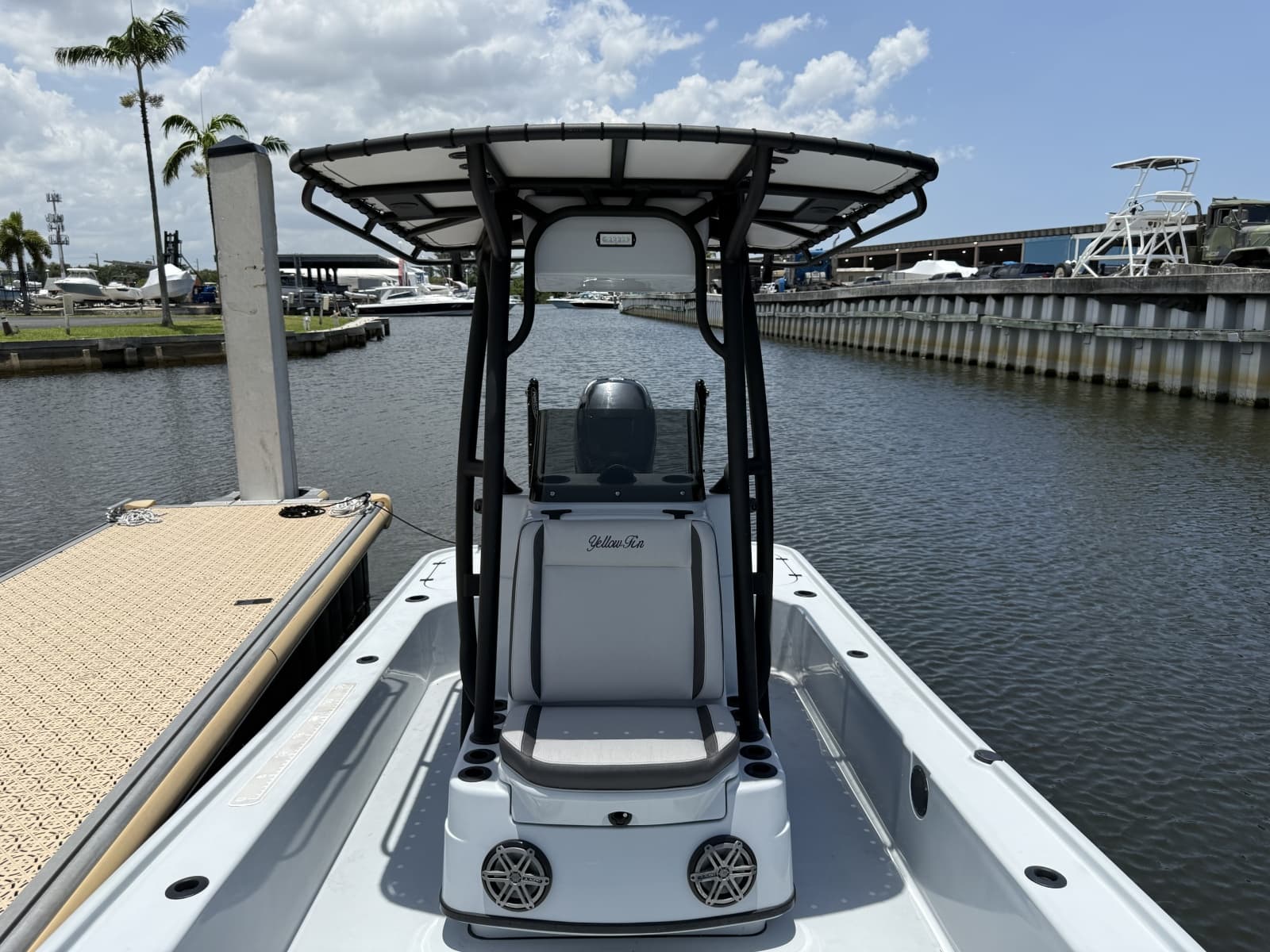 2017 Yellowfin 24 Bay CE - Photo 17