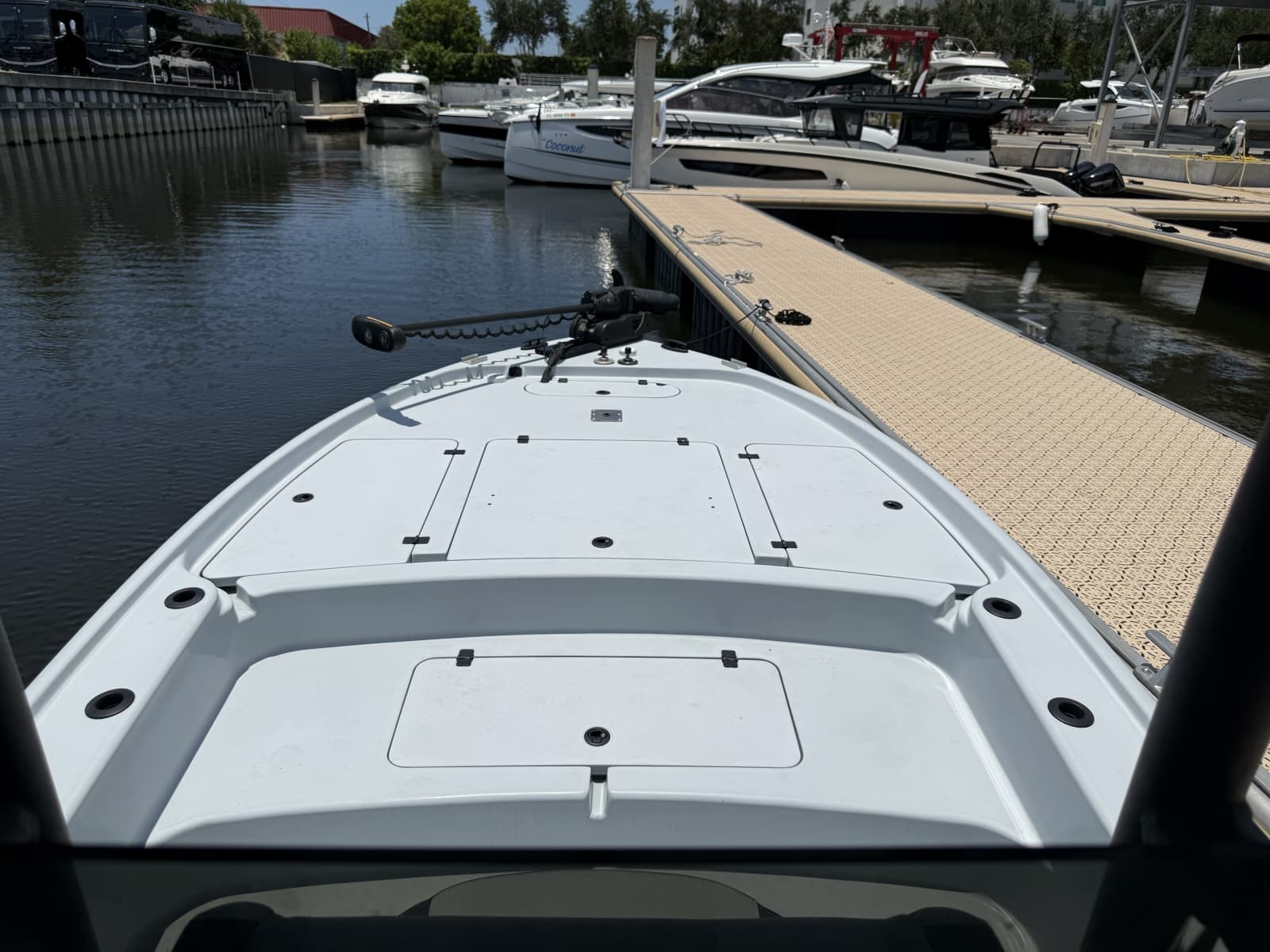 2017 Yellowfin 24 Bay CE - Photo 7