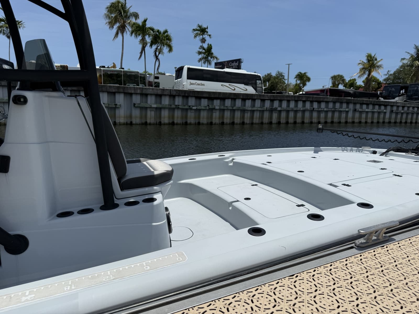 2017 Yellowfin 24 Bay CE - Photo 4
