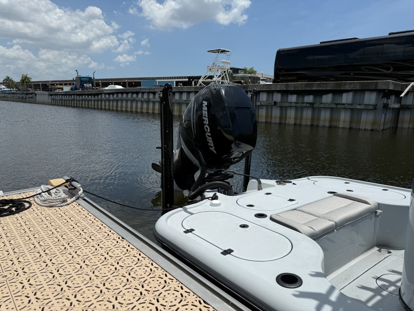 2017 Yellowfin 24 Bay CE - Photo 101