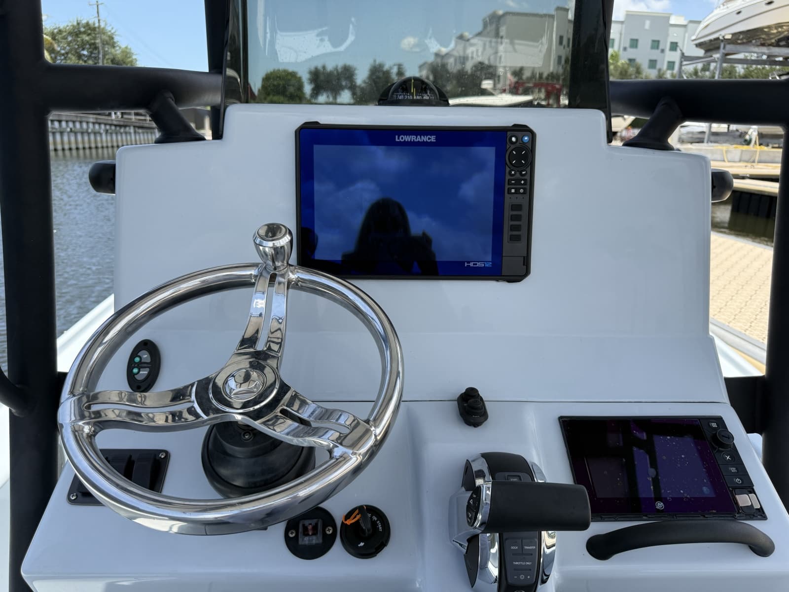 2017 Yellowfin 24 Bay CE - Photo 28