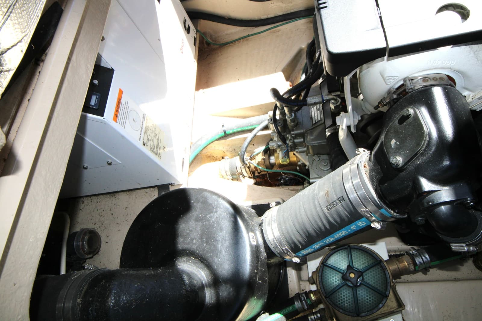 2013 Ranger Tugs R-31CB - Photo 42