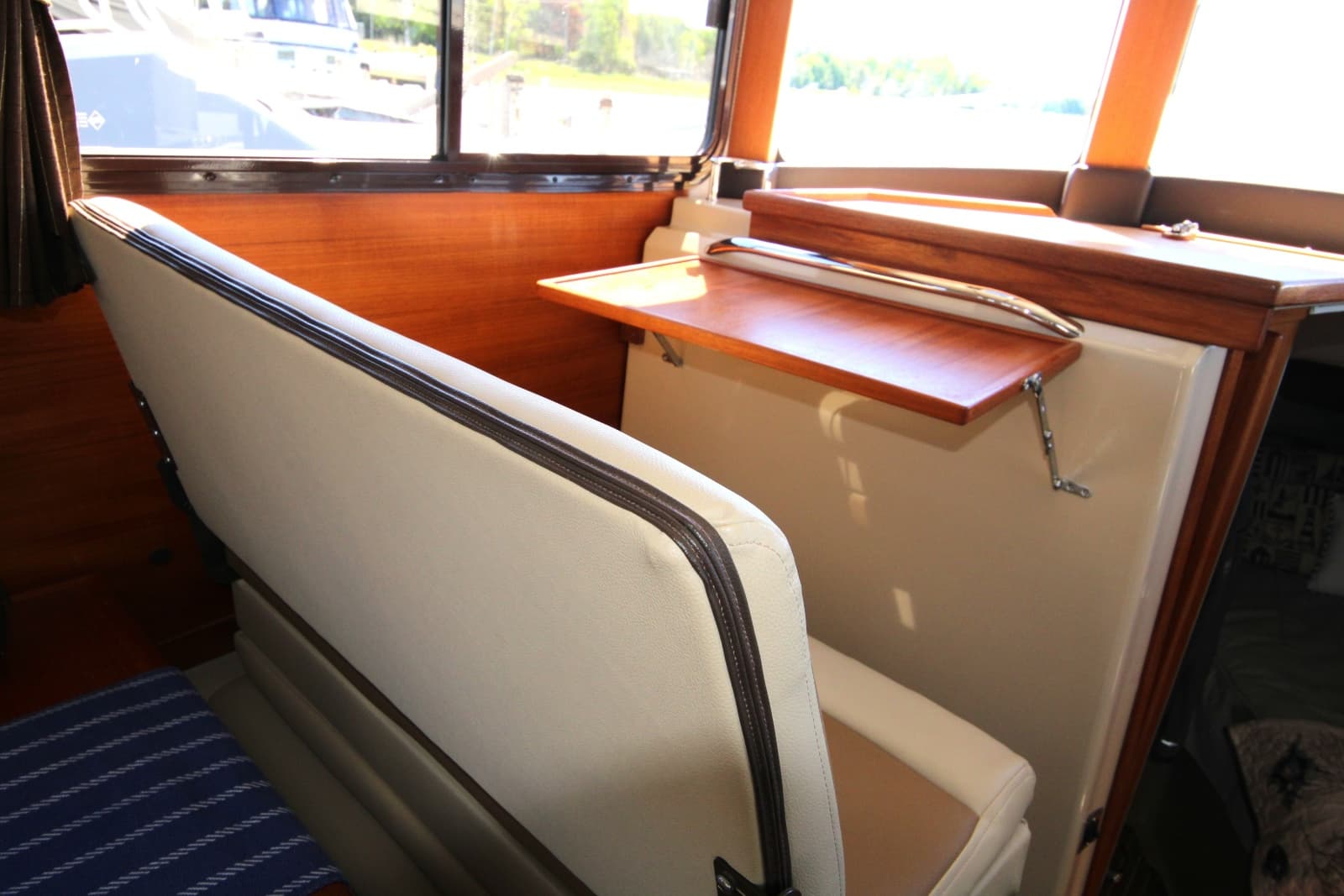 2013 Ranger Tugs R-31CB - Photo 19