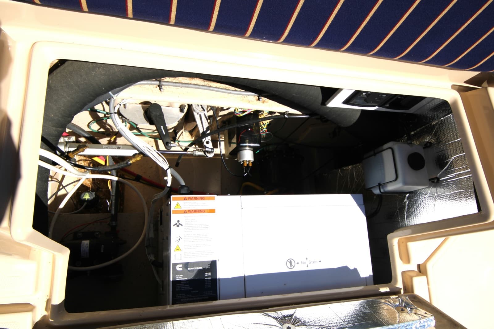 2013 Ranger Tugs R-31CB - Photo 46