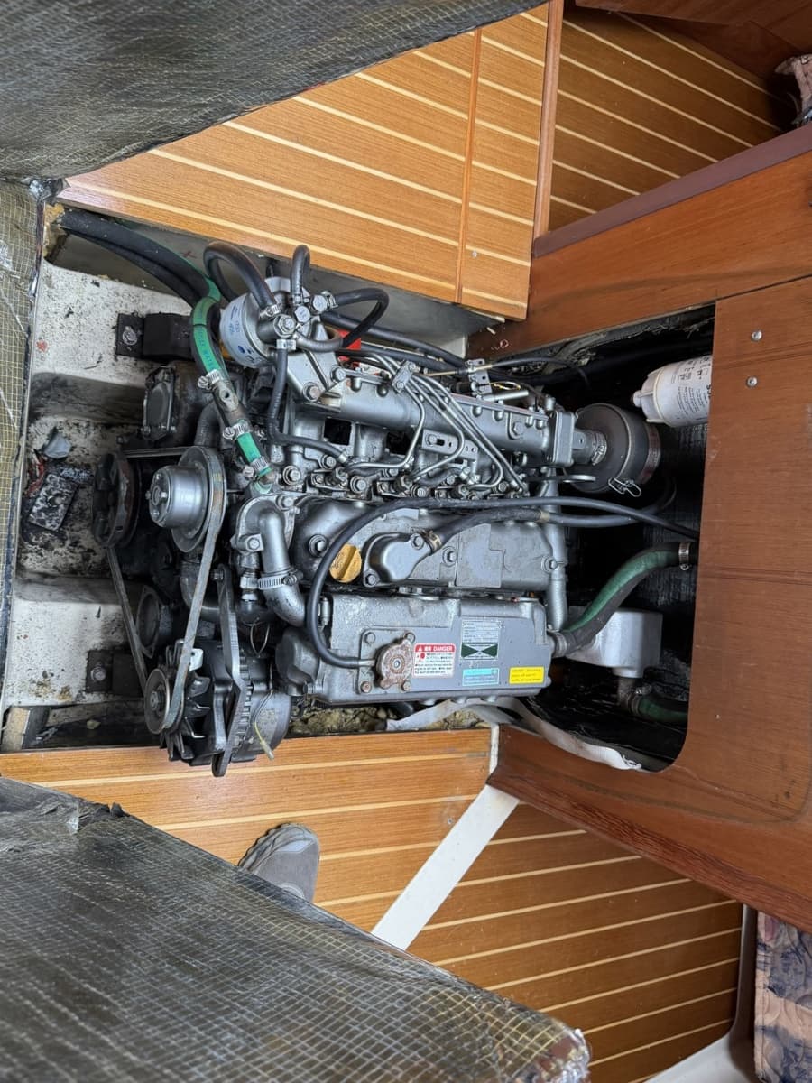 1998 Hunter 410 - Photo 18