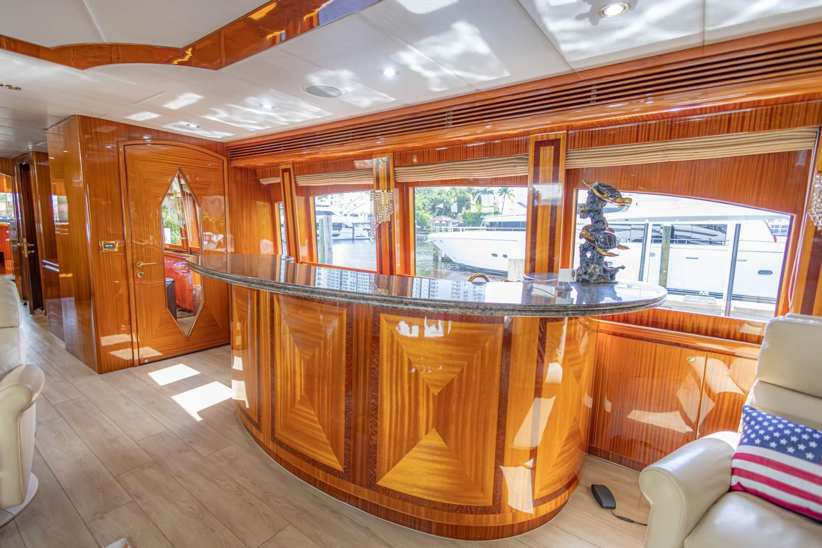 2008 Hargrave Enclosed Skylounge - Photo 11