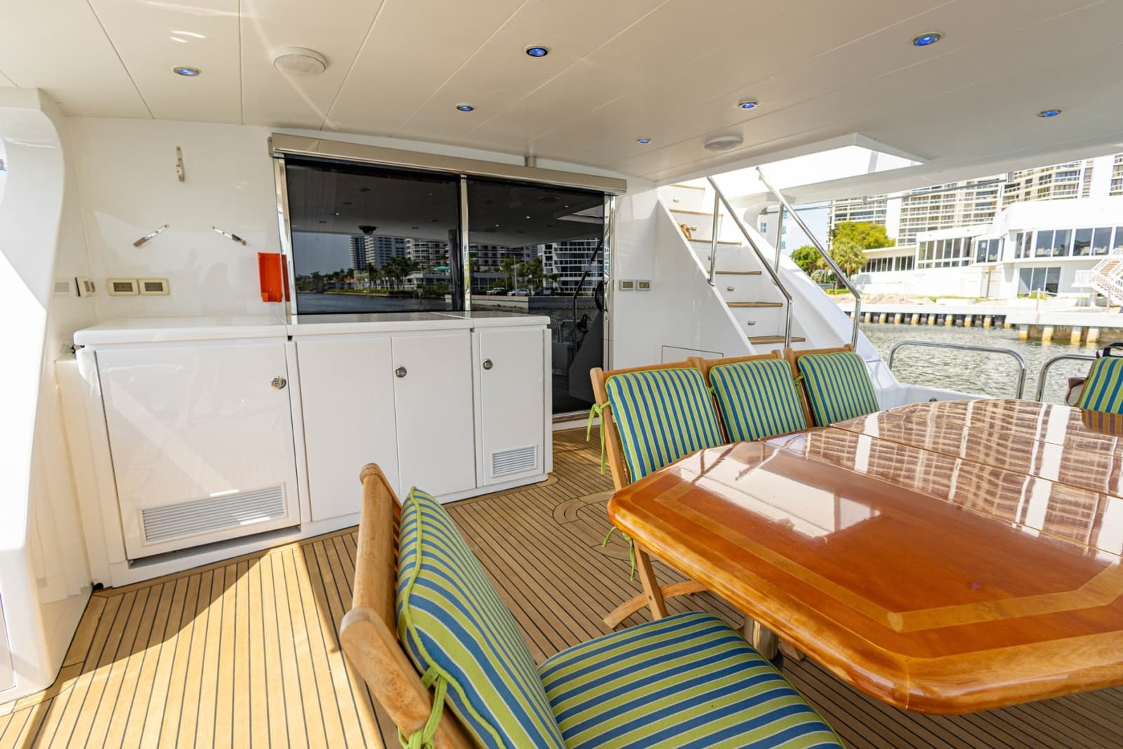 2008 Hargrave Enclosed Skylounge - Photo 47