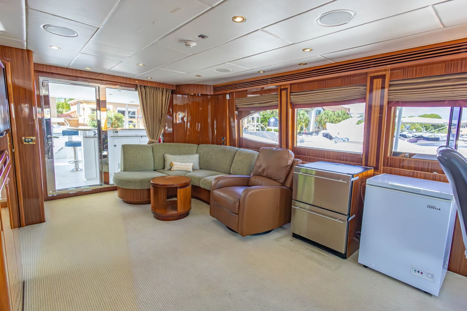 2008 Hargrave Enclosed Skylounge - Photo 38
