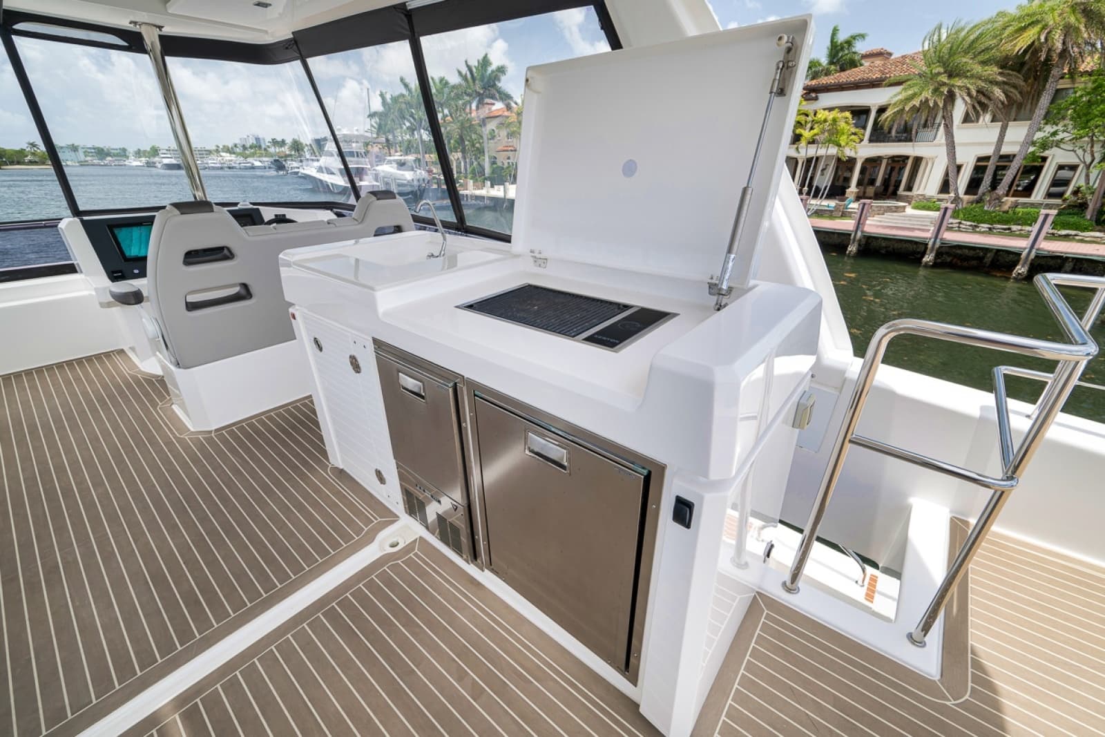 2023 Leopard 46 Powercat - Photo 46