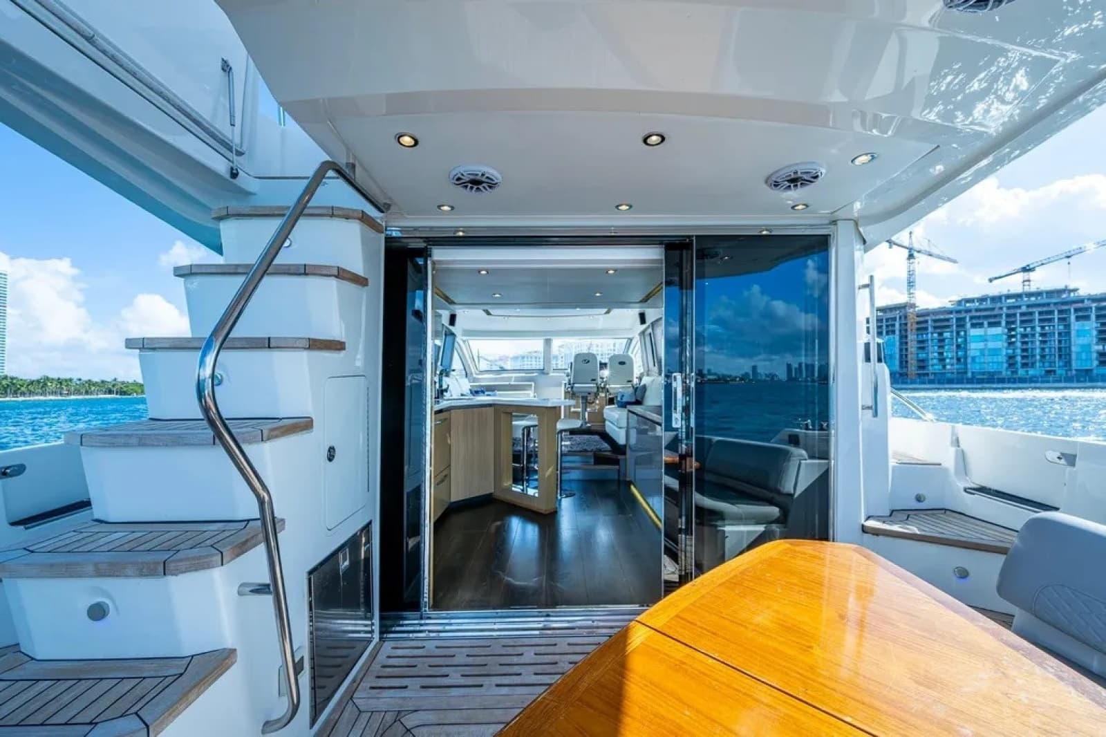 2018 Sea Ray L550 Fly - Photo 18