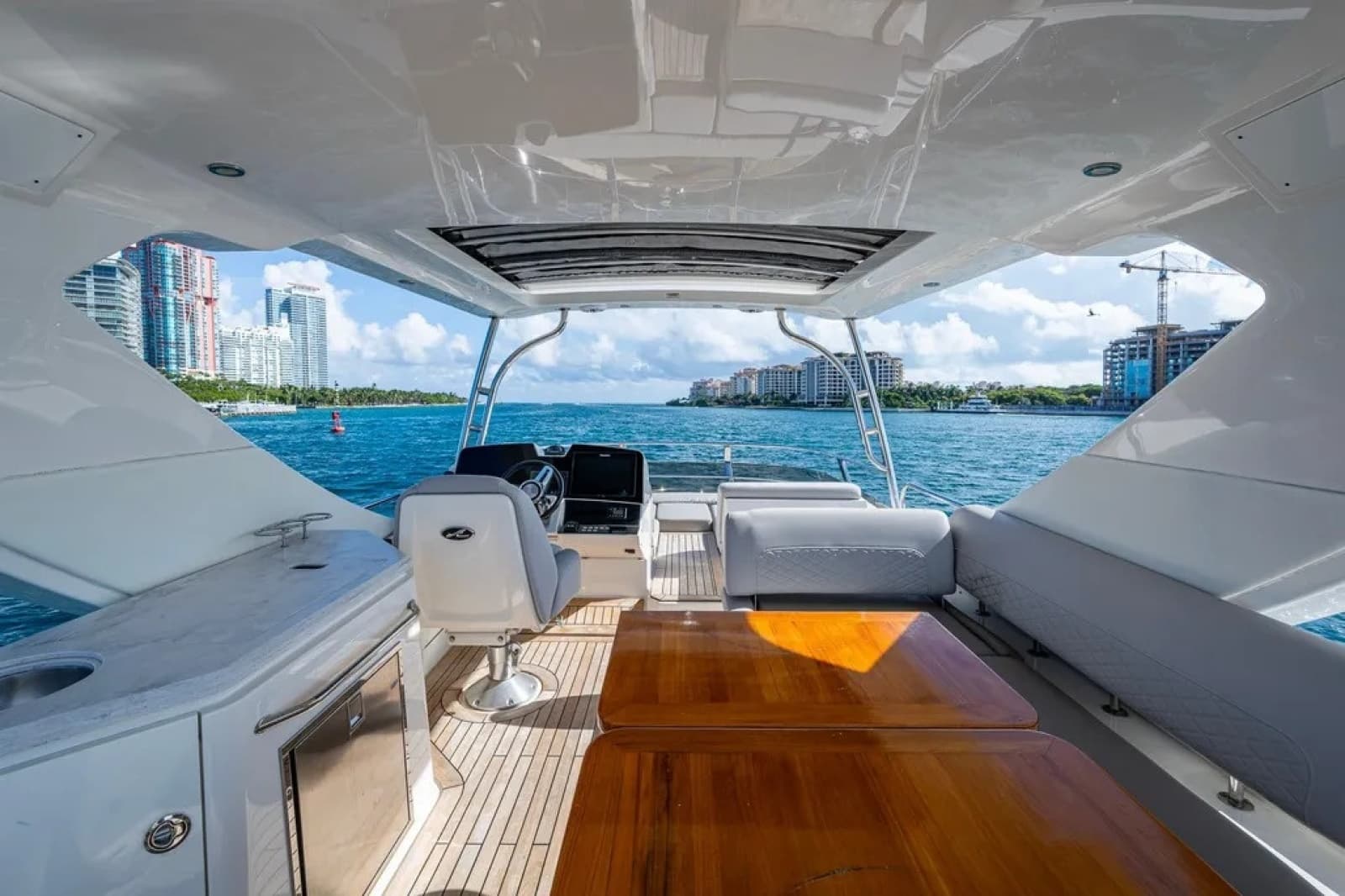 2018 Sea Ray L550 Fly - Photo 8