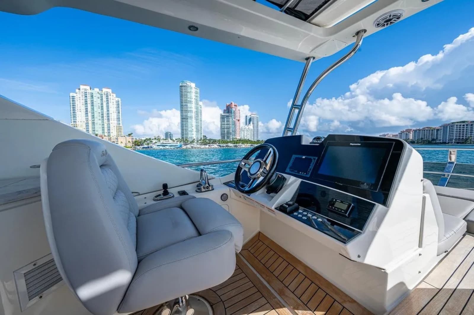 2018 Sea Ray L550 Fly - Photo 10