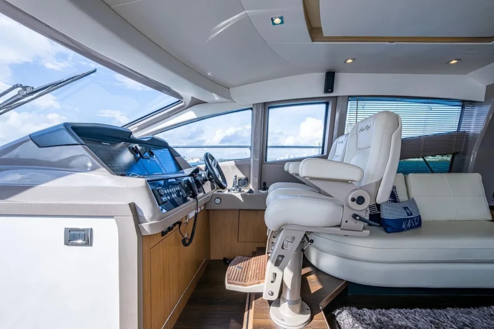 2018 Sea Ray L550 Fly - Photo 32