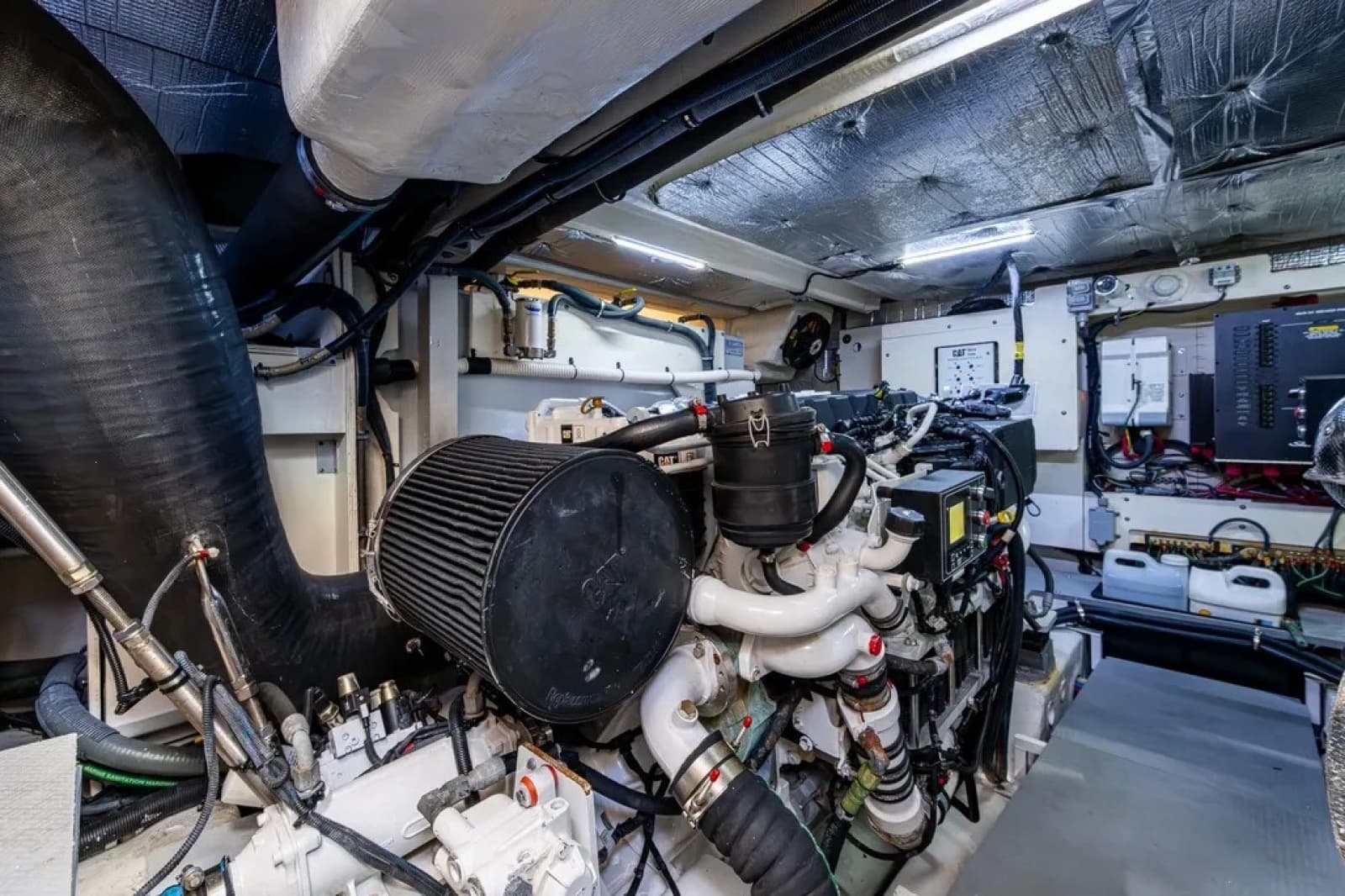 2018 Sea Ray L550 Fly - Photo 57