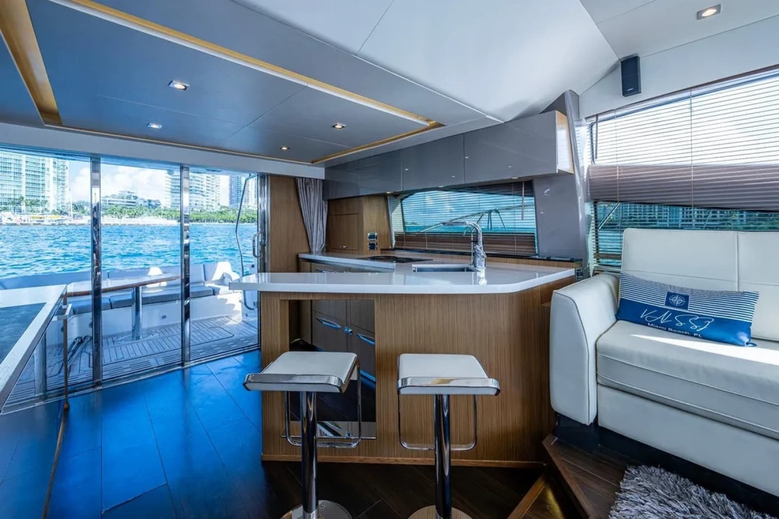 2018 Sea Ray L550 Fly - Photo 22