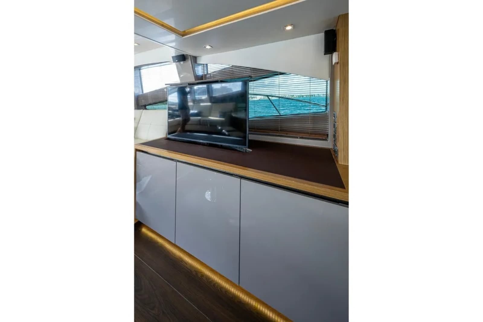2018 Sea Ray L550 Fly - Photo 35