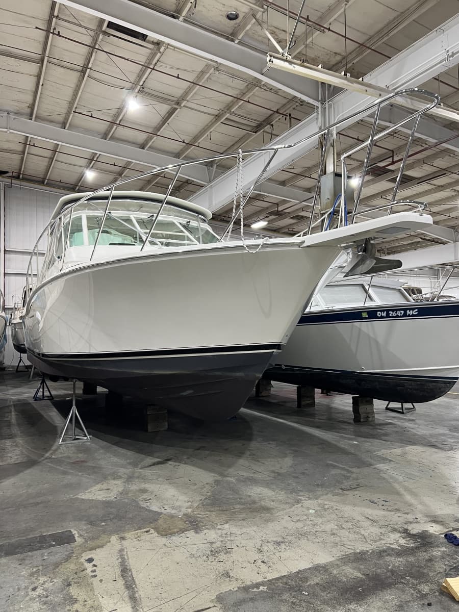 1998 Cabo 35 Express - Photo 4