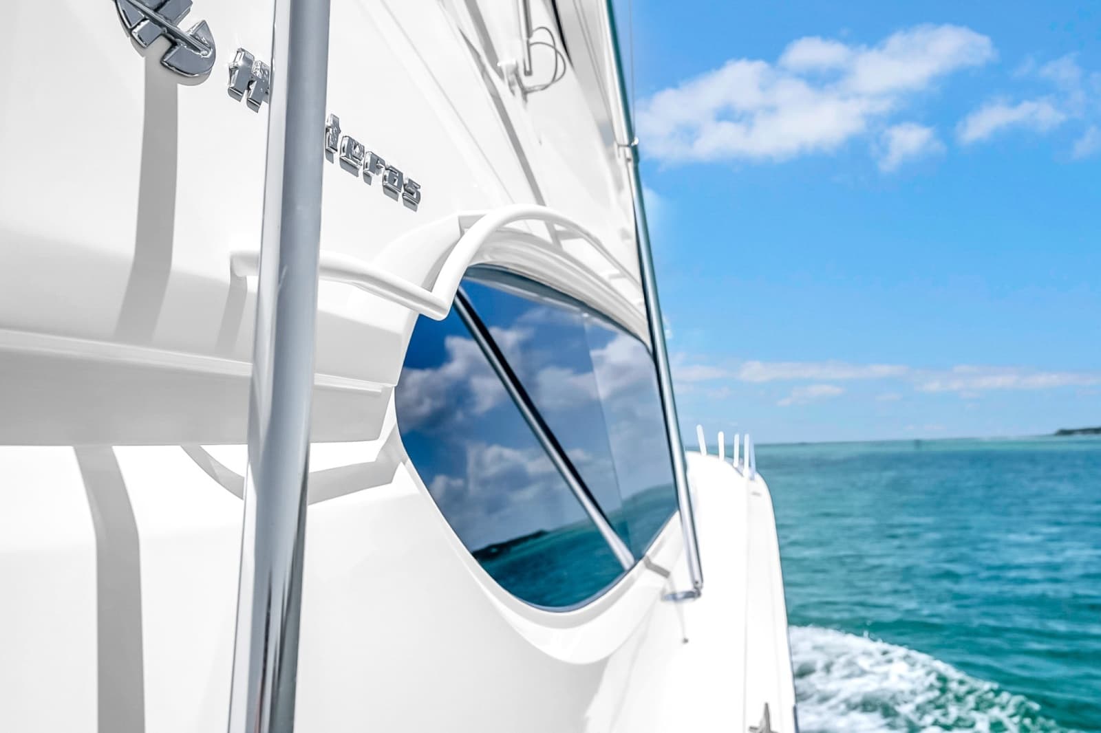 2008 Hatteras Convertible - Photo 16