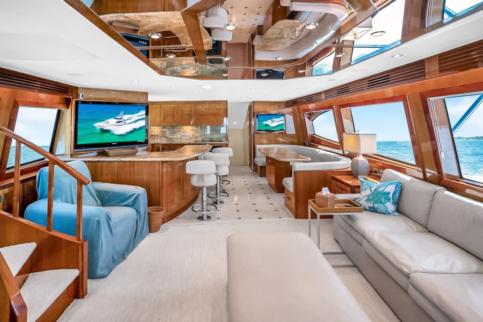 2008 Hatteras Convertible - Photo 35