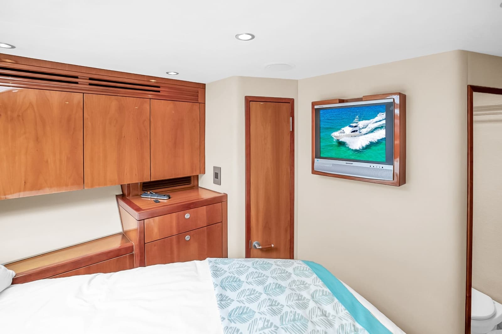 2008 Hatteras Convertible - Photo 74