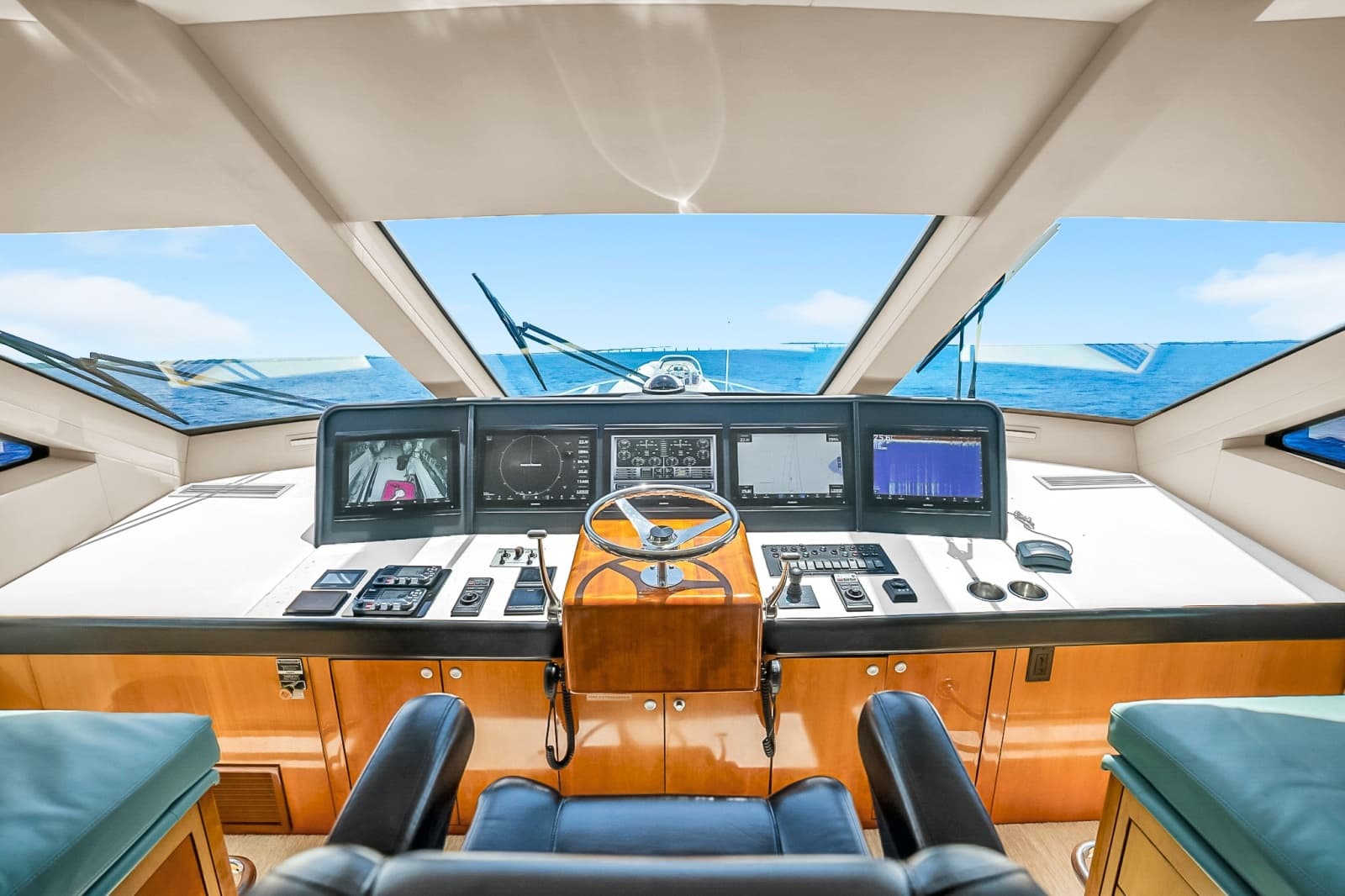 2008 Hatteras Convertible - Photo 25