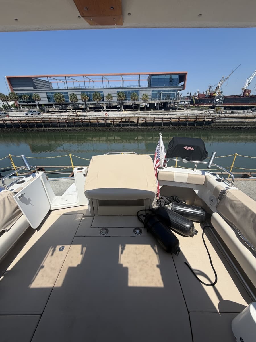 2015 Cutwater C-30 Sedan - Photo 5