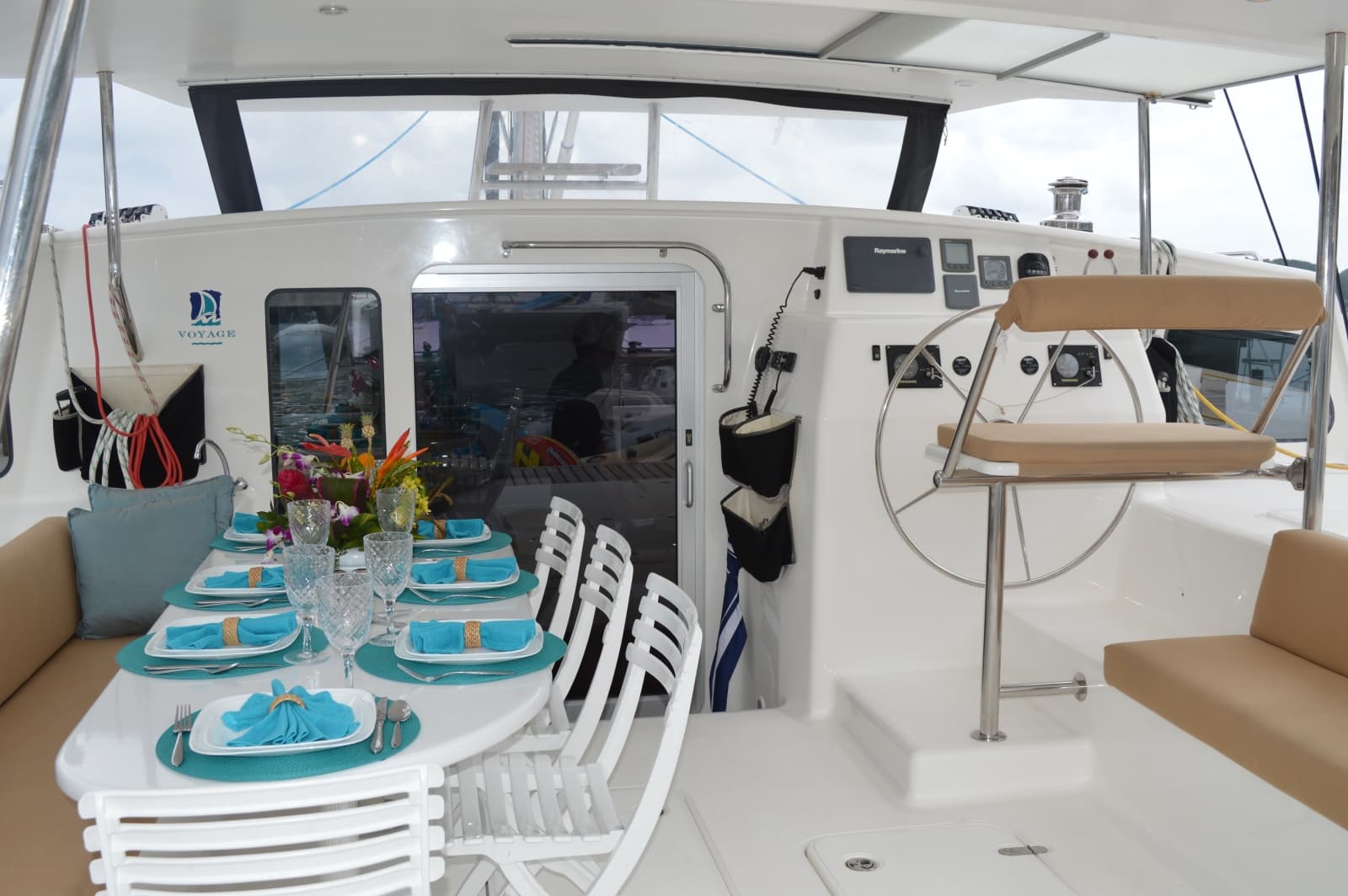 2011 Voyage Yachts 520 - Photo 7