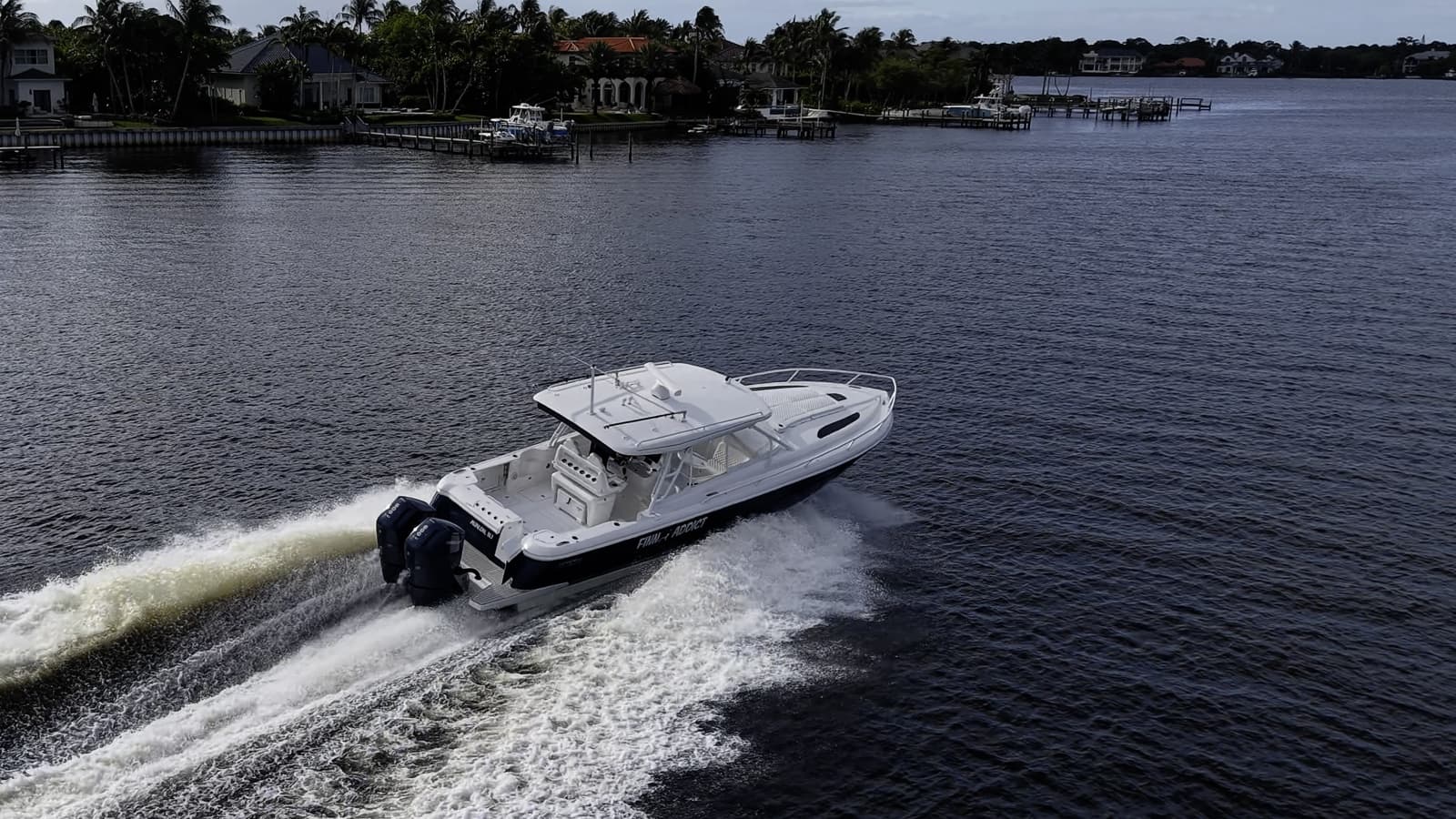 2024 Intrepid Valor - Photo 10