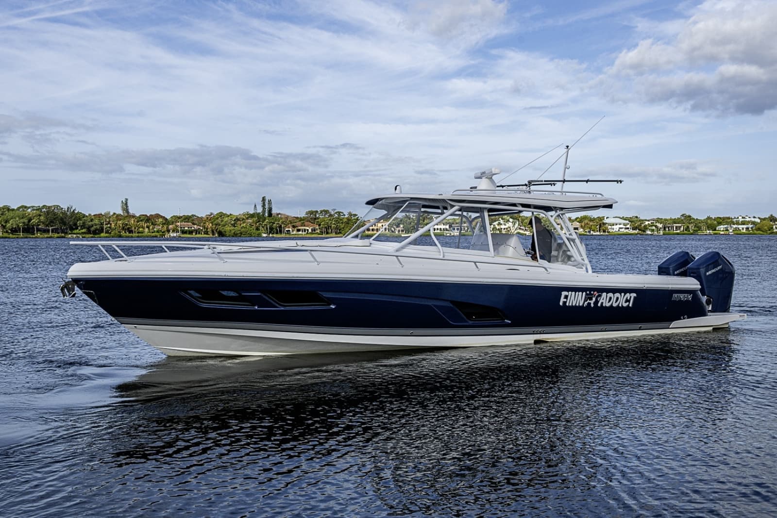 2024 Intrepid Valor - Photo 33