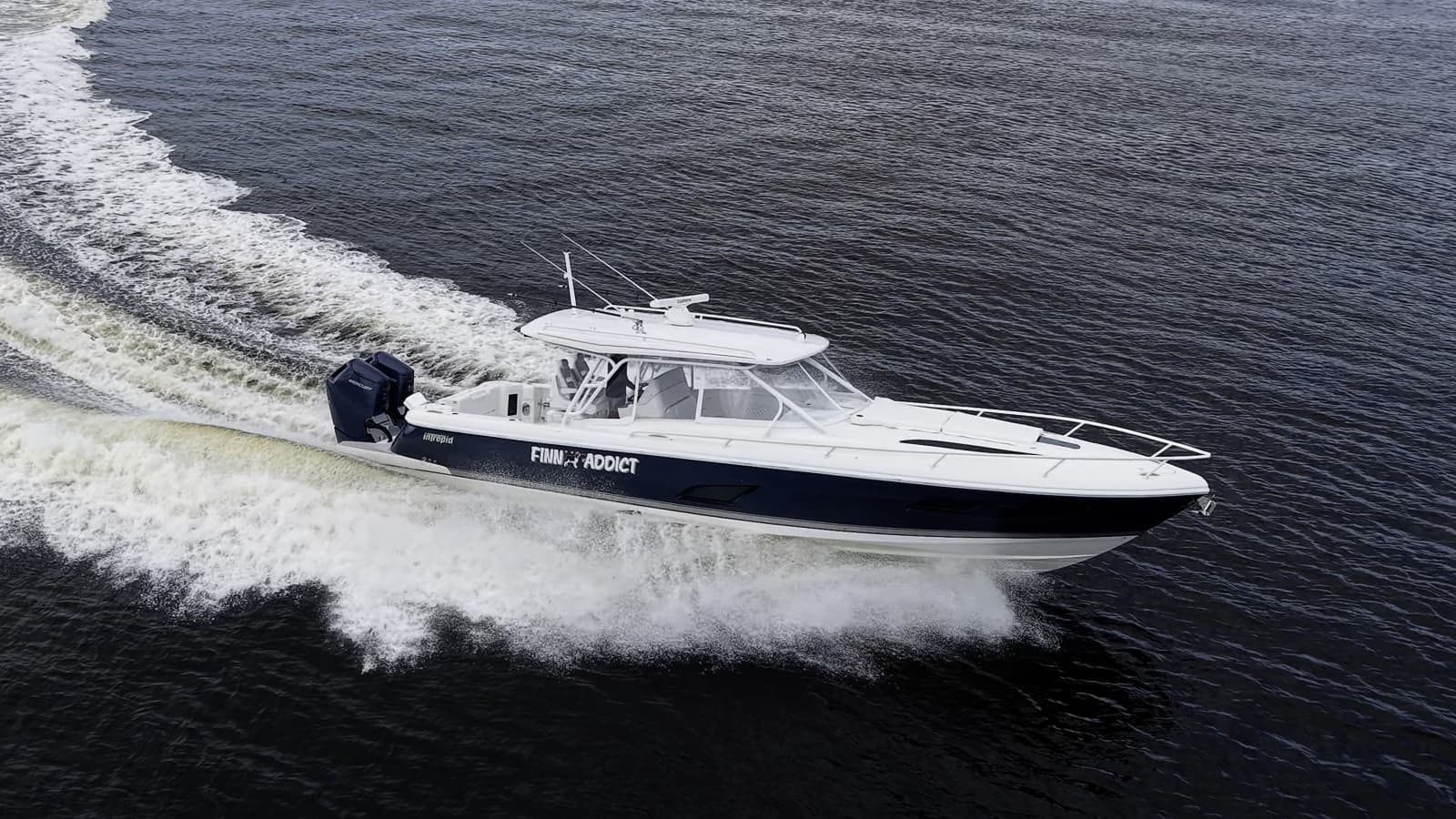 2024 Intrepid Valor - Photo 24