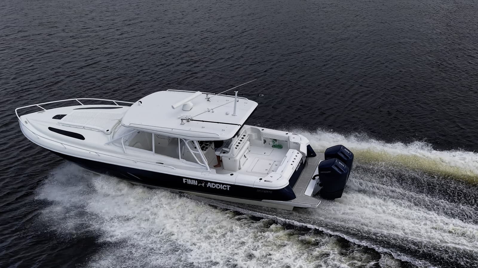 2024 Intrepid Valor - Photo 7