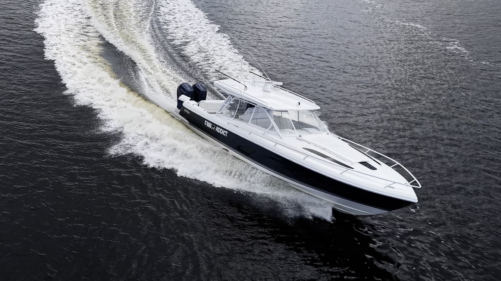 2024 Intrepid Valor - Photo 16