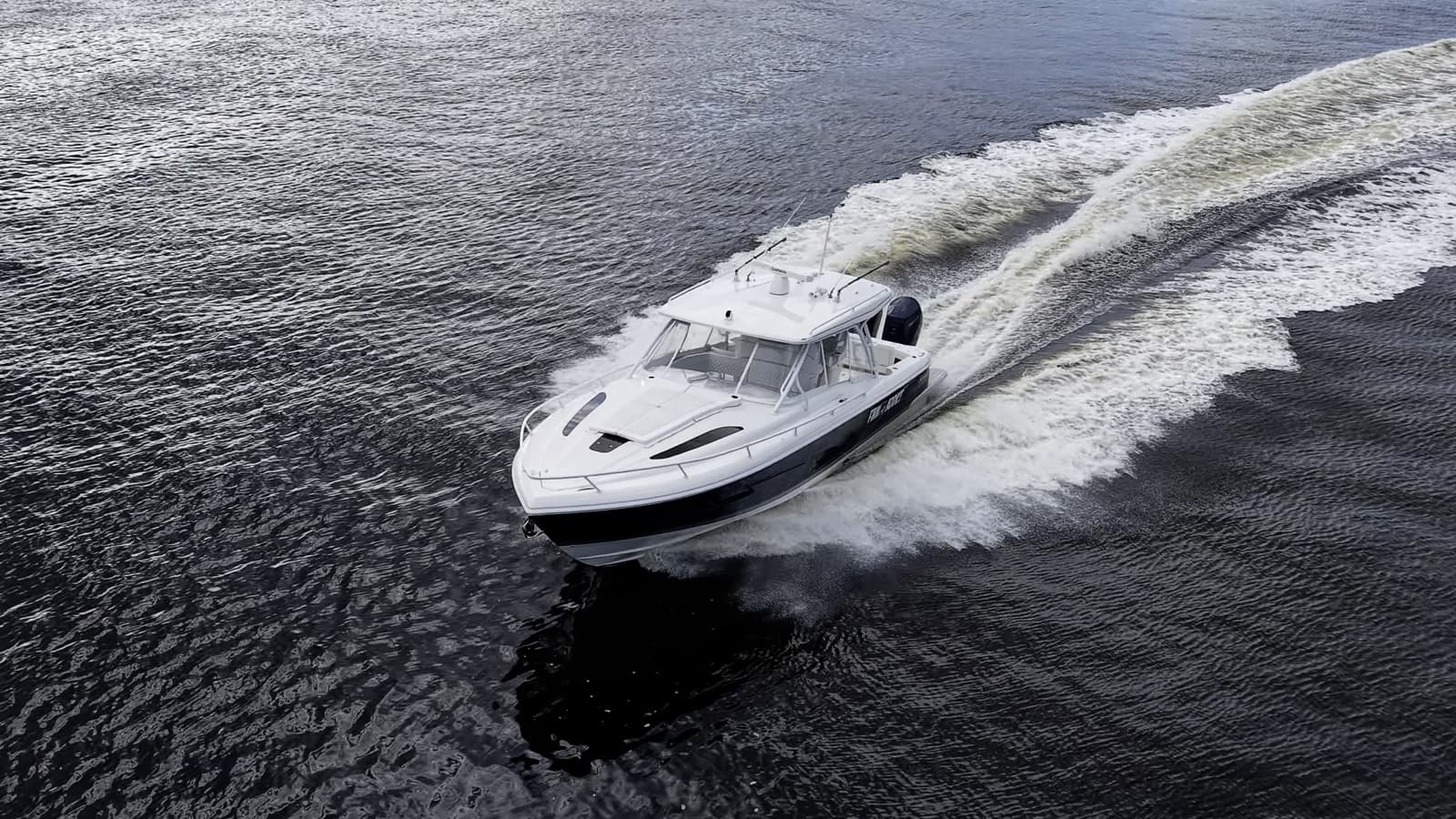 2024 Intrepid Valor - Photo 21