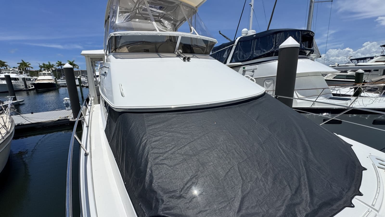 2007 Carver 47 Cockpit Motor Yacht - Photo 17