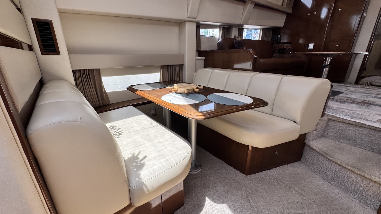 2007 Carver 47 Cockpit Motor Yacht - Photo 55
