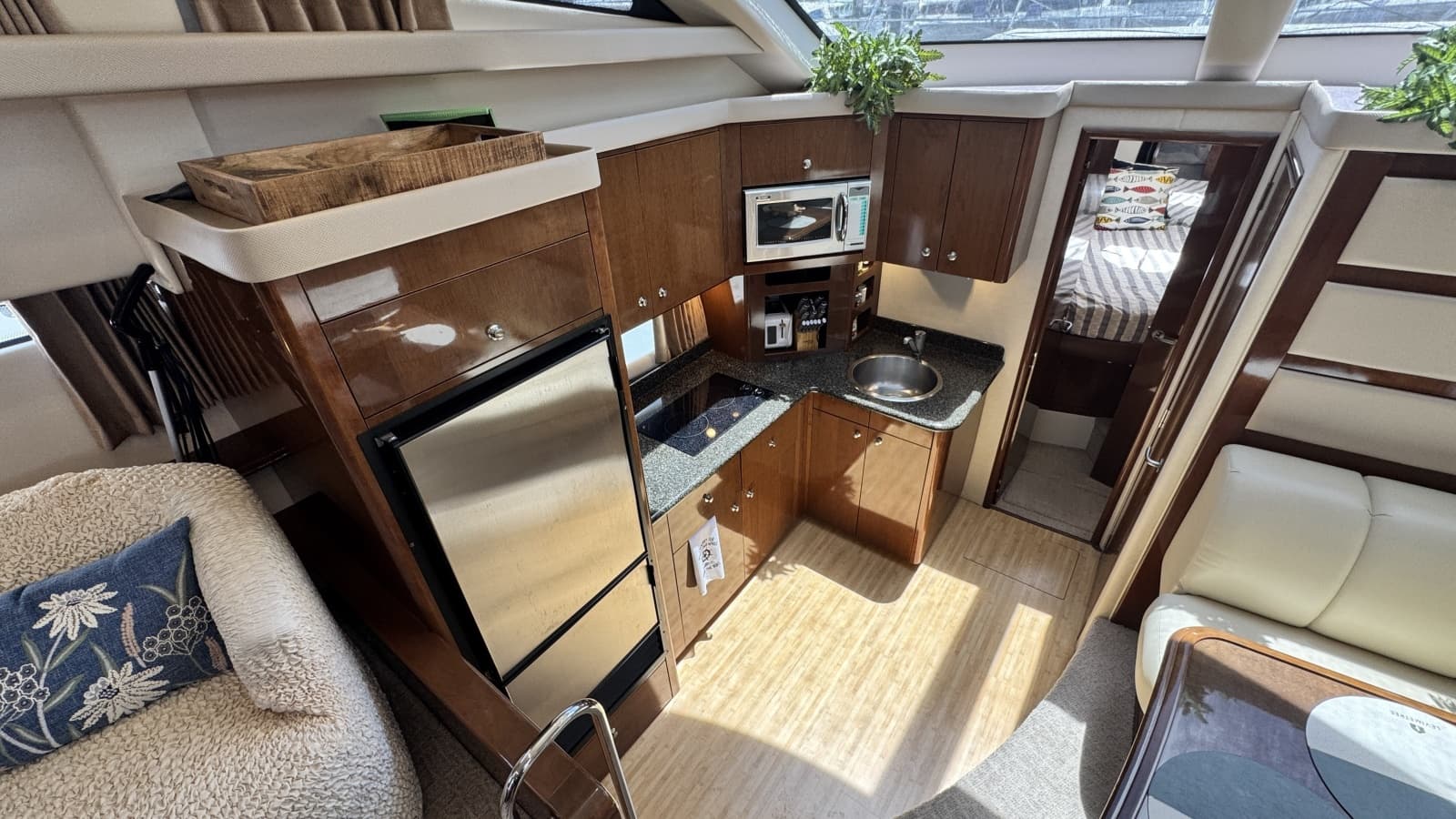 2007 Carver 47 Cockpit Motor Yacht - Photo 50