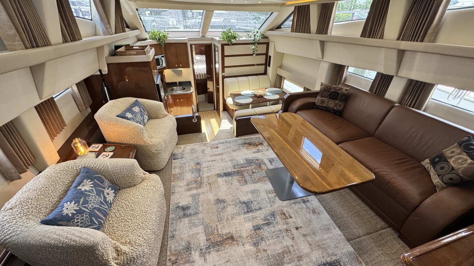 2007 Carver 47 Cockpit Motor Yacht - Photo 44
