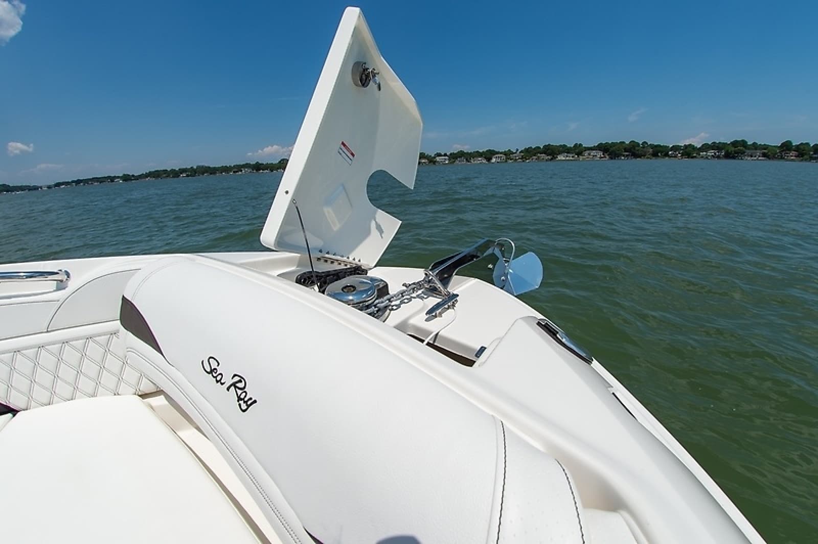 2023 Sea Ray 260 SLX - Photo 15