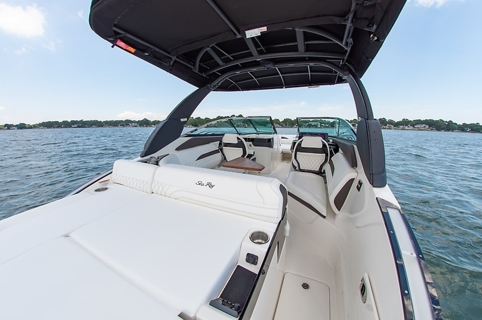 2023 Sea Ray 260 SLX - Photo 8