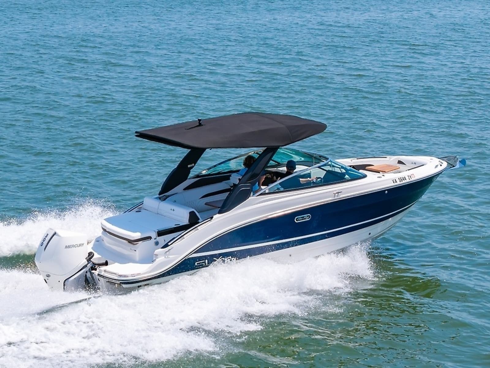 2023 Sea Ray 260 SLX - Photo 3