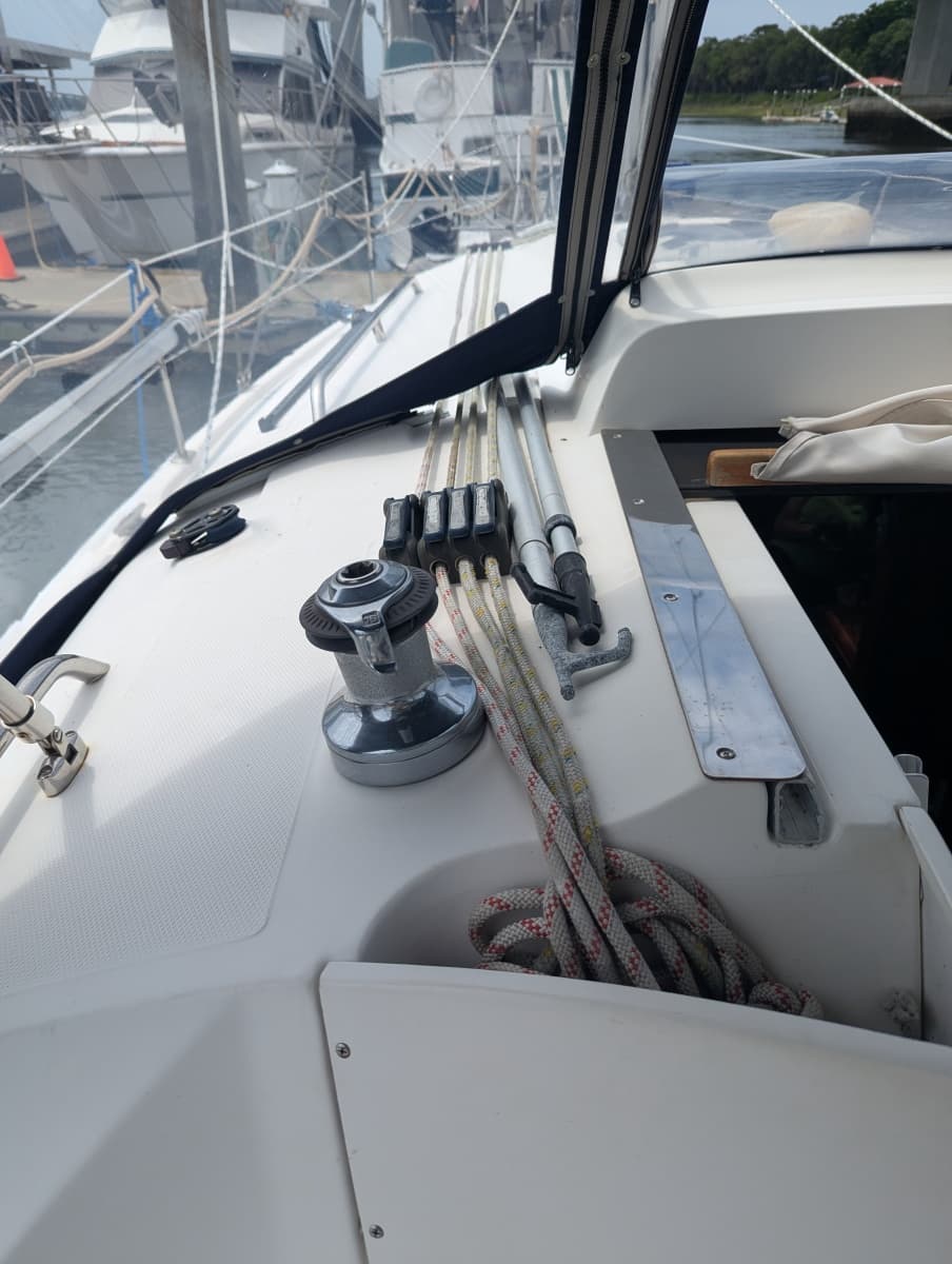2006 Hunter 33 - Photo 20