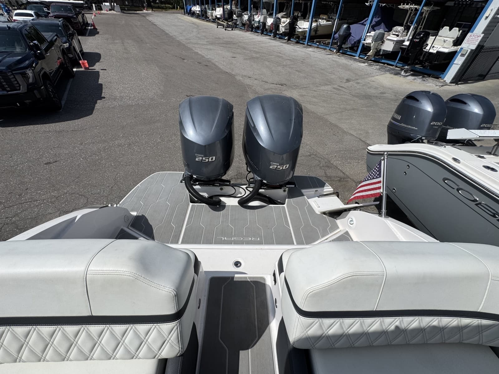 2021 Regal 290 OBX - Photo 12