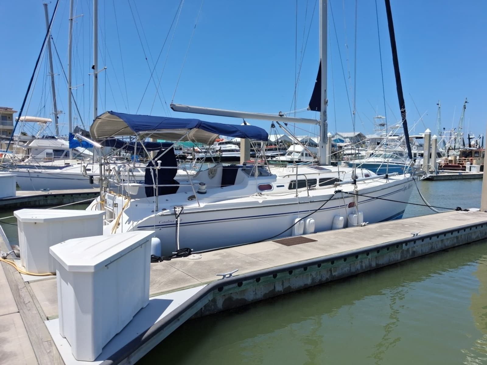 2005 Catalina 350 - Photo 7